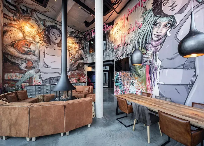 Liebesbier Urban Art & Smart Hotel